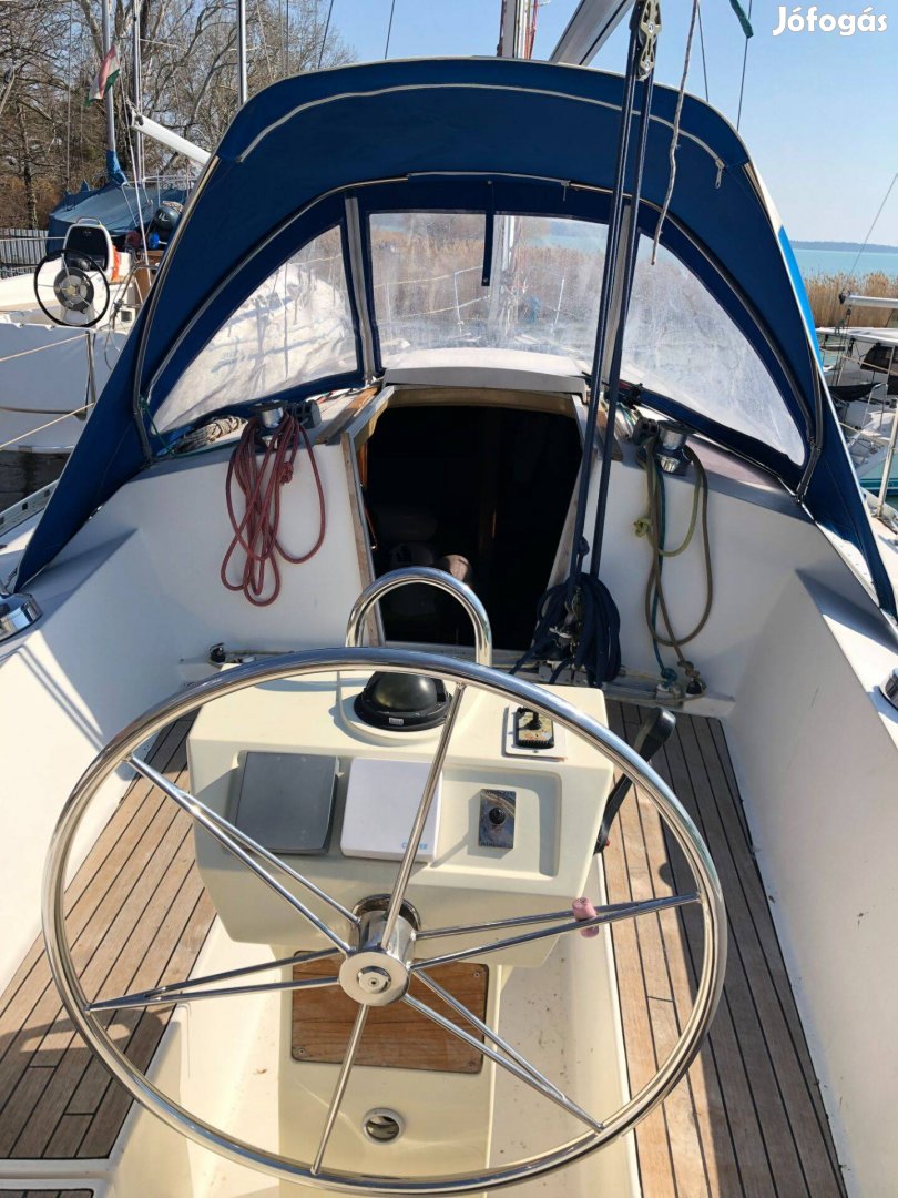 Comar Comet 38