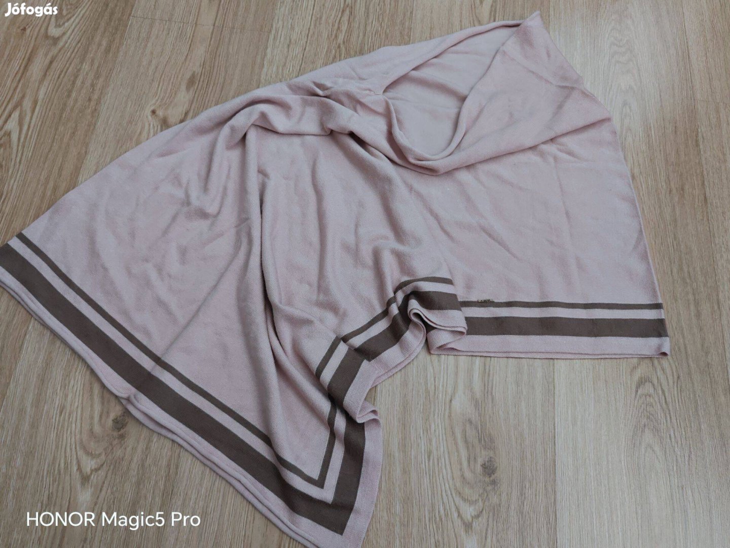 Comma pasztell női poncsó