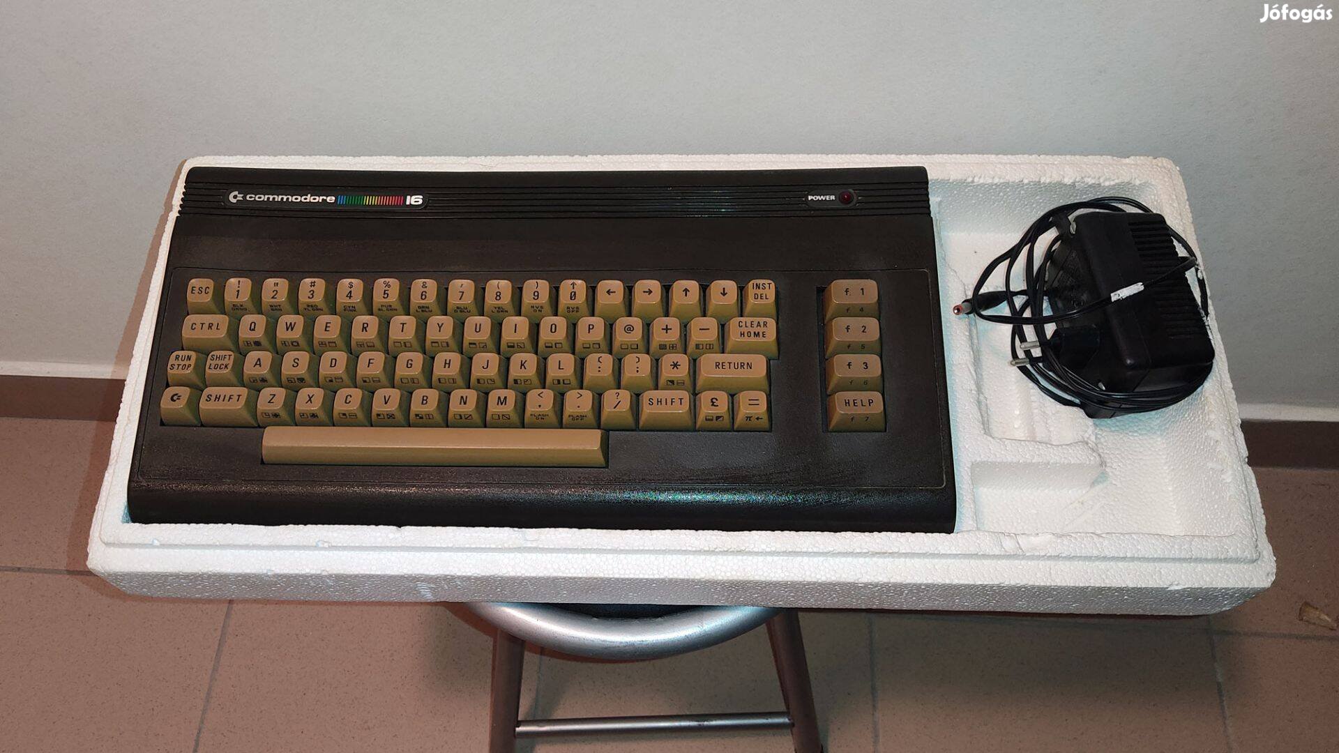 Commodore 16 Computer
