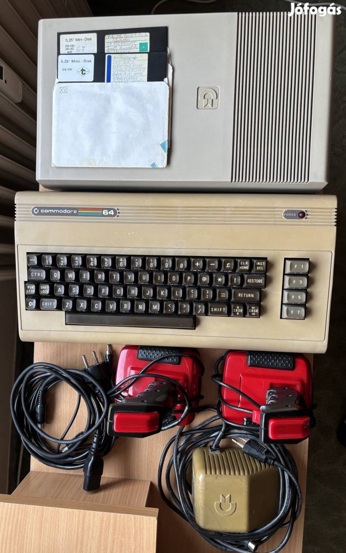 Commodore 64  szett 11 játékkal