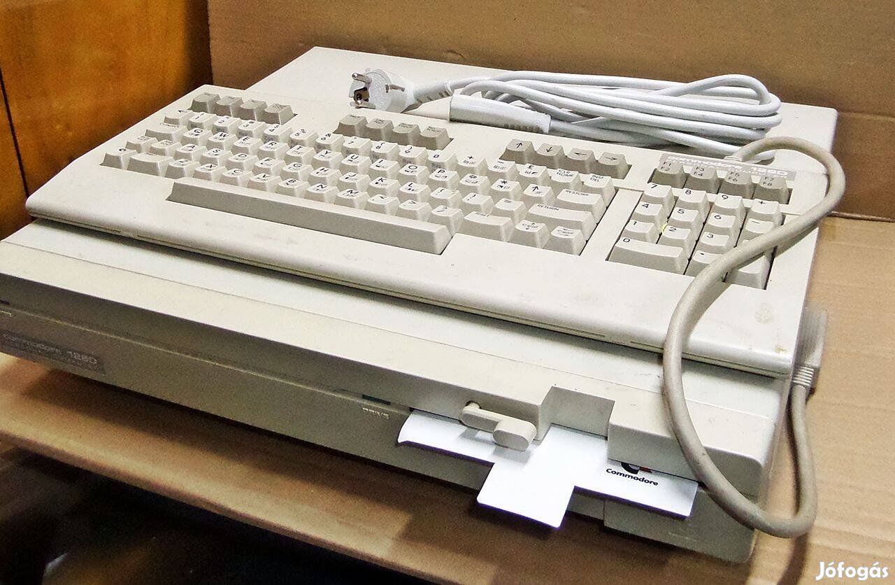 Commodore C128D