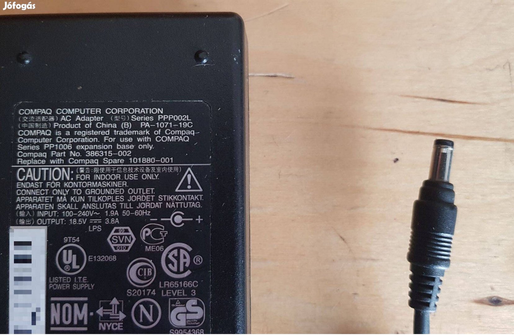 Compaq 70W laptop, notebook adapter, táp