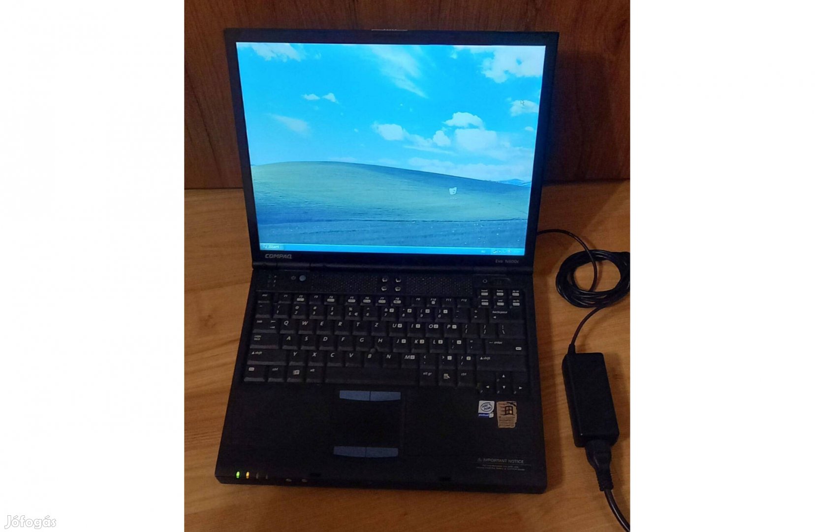 Compaq Evo N600C töltővel