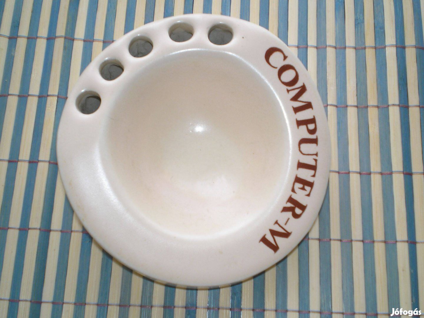 Computer M asztali írószertartó kerámiából szinte új