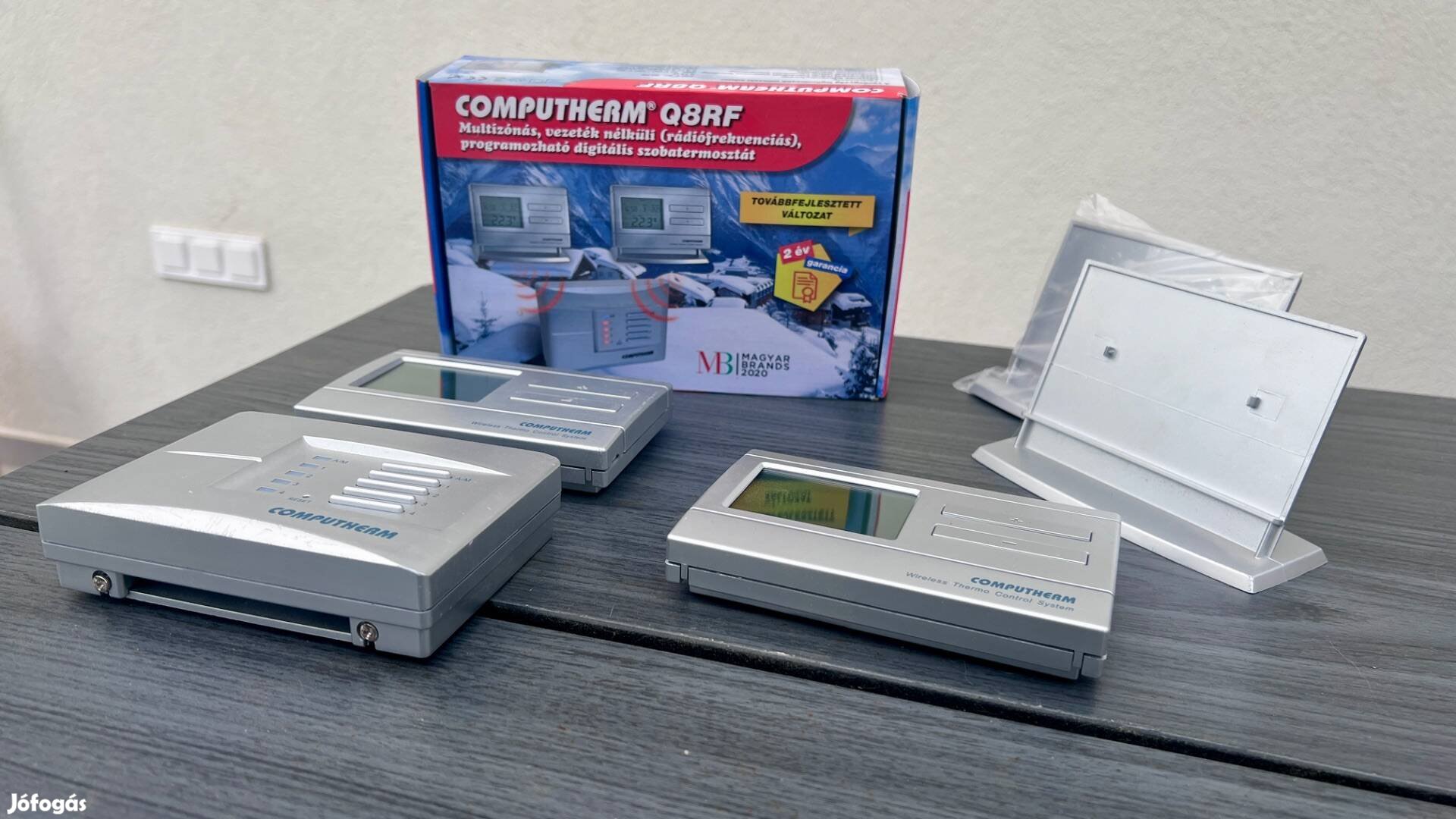 Computherm Q8RF Multizónás digitális rádiós szobatermosztát