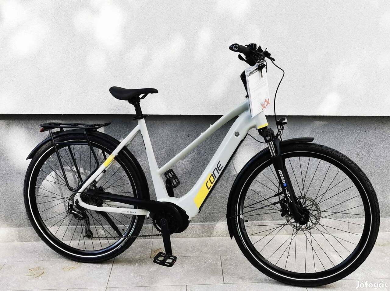 Cone 28 női trekking ebike Bosch elektromos kerékpár