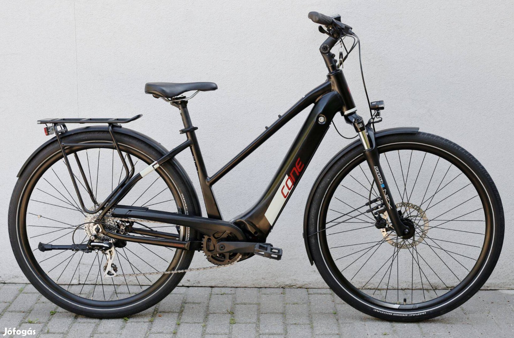 Cone e-Street 625 28" 1 szezont használt ebike kerékpár, 500Wh (S)