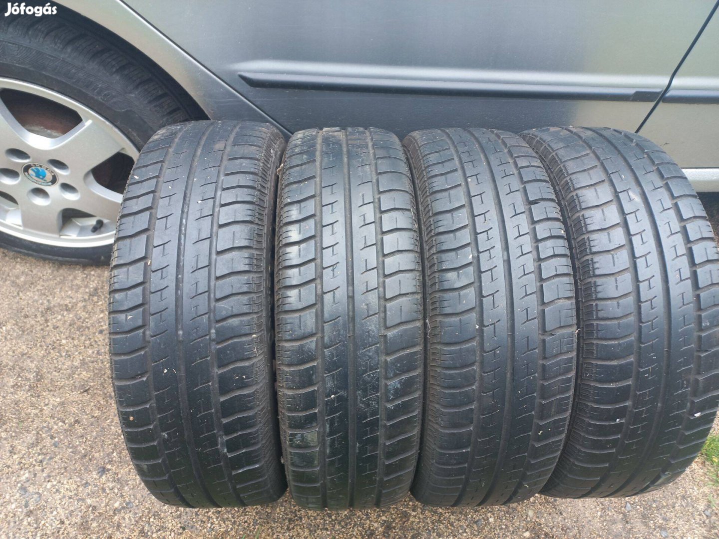 Continental 165/60 R14 nyáriak