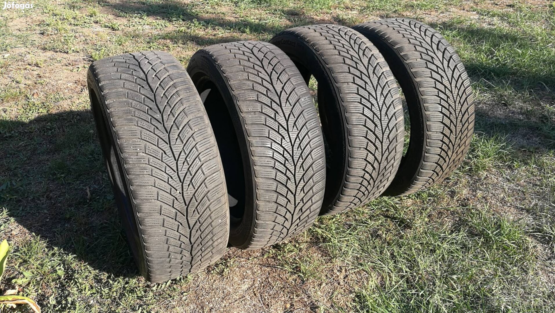 Continental 17" 225/45 prémium minőségű téligumi garnitúra eladó