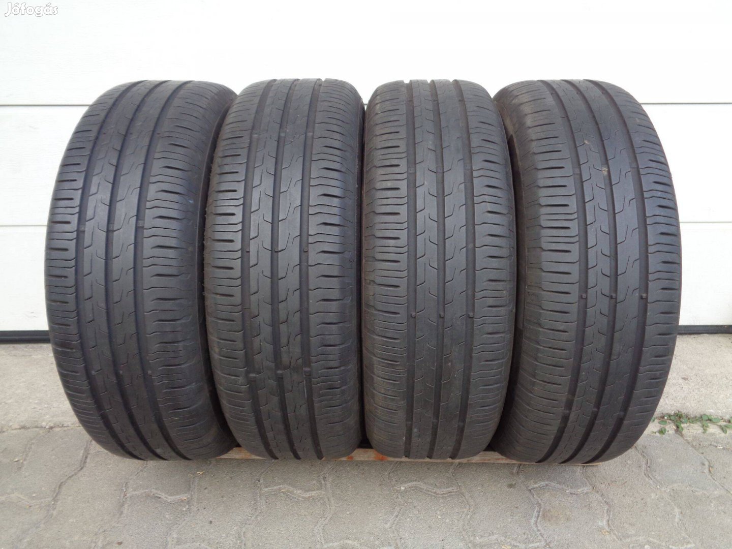 Continental 195/65R15 nyári gumi újszerűen eladó
