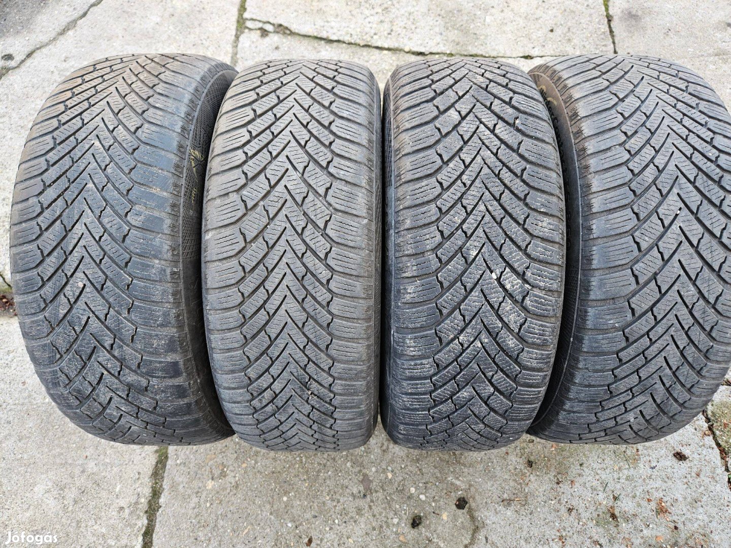 Continental 205/55R16 Téli Gumi Szett ~5mm - DOT19 - Ár/4db