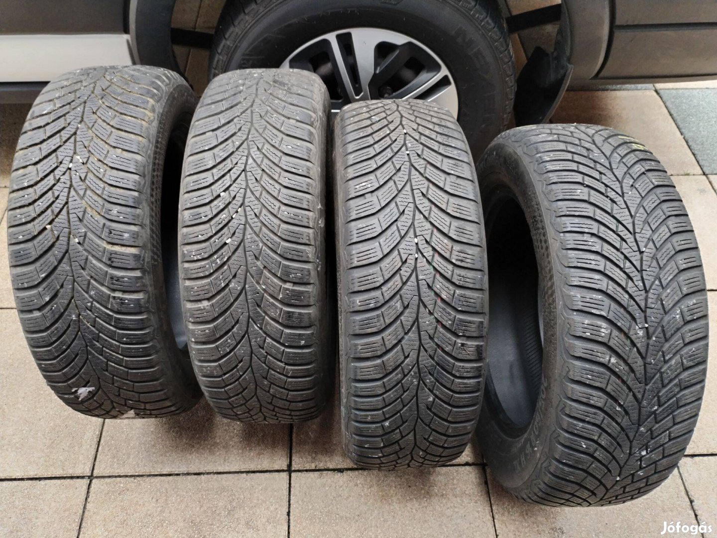 Continental 205/60 R 16 gumi garnitura fiatal évjárat