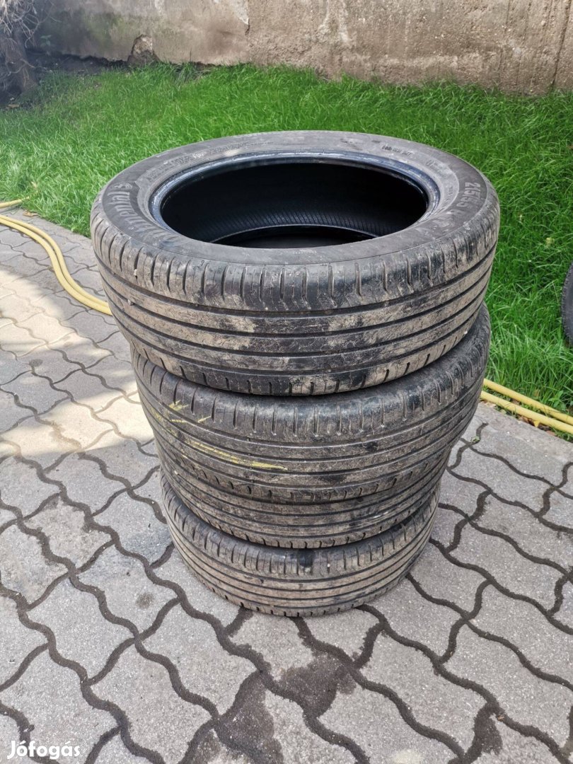 Continental 215/55 R17V nyári gumi