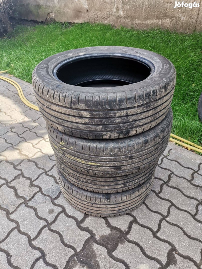 Continental 215/55 R17V nyári gumik