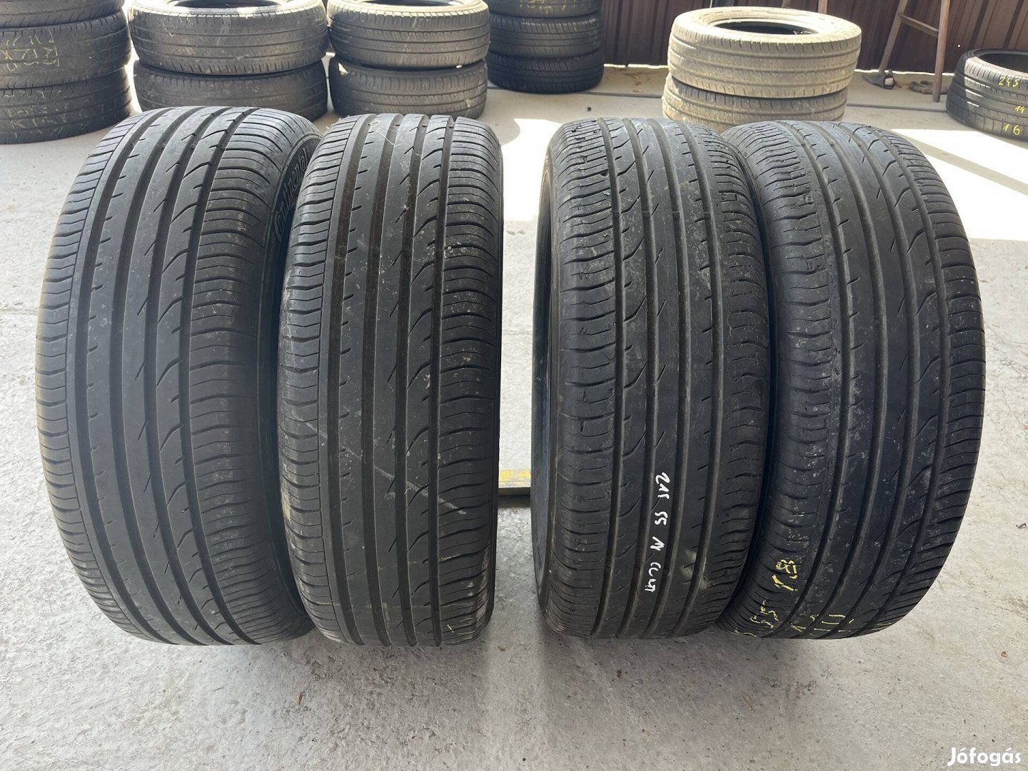 Continental 215 55 R18 4db nyárigumi