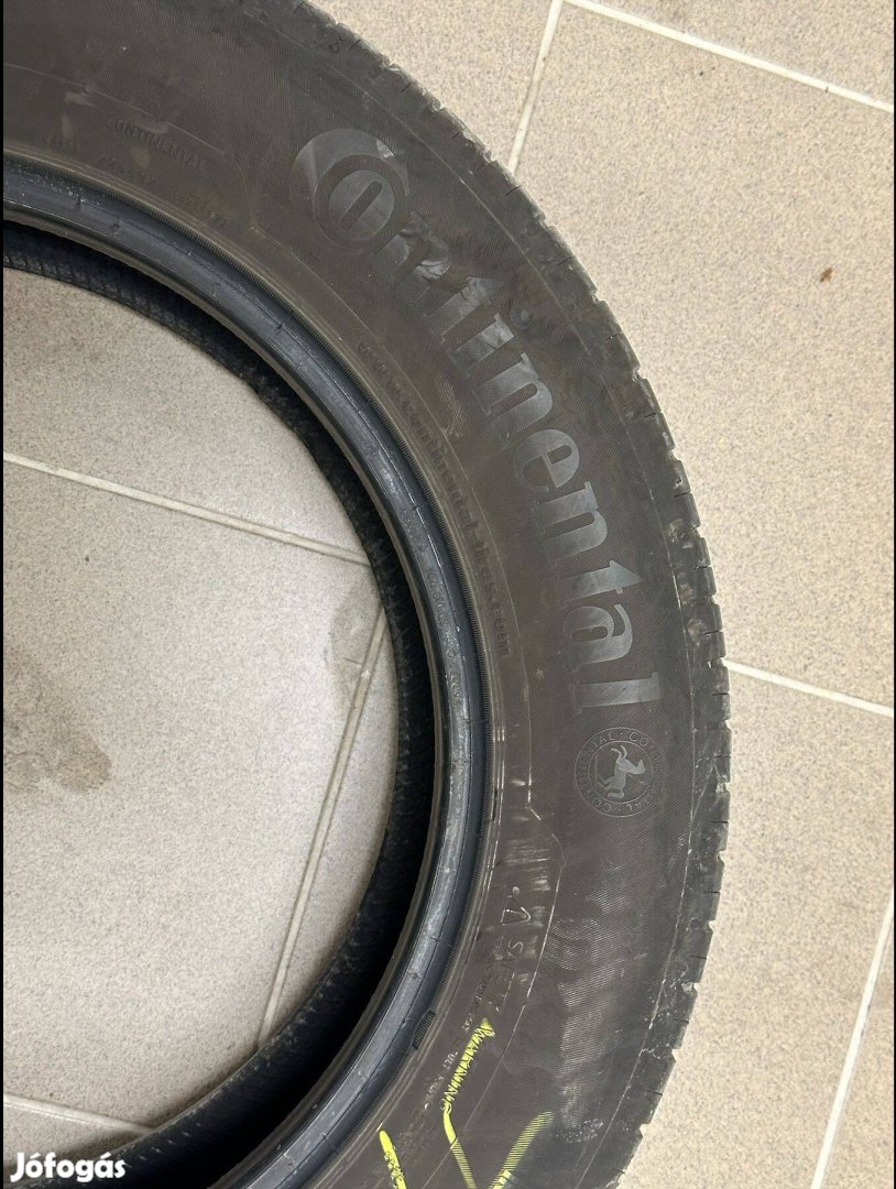 Continental 215/60 R 17 H nyári gumik