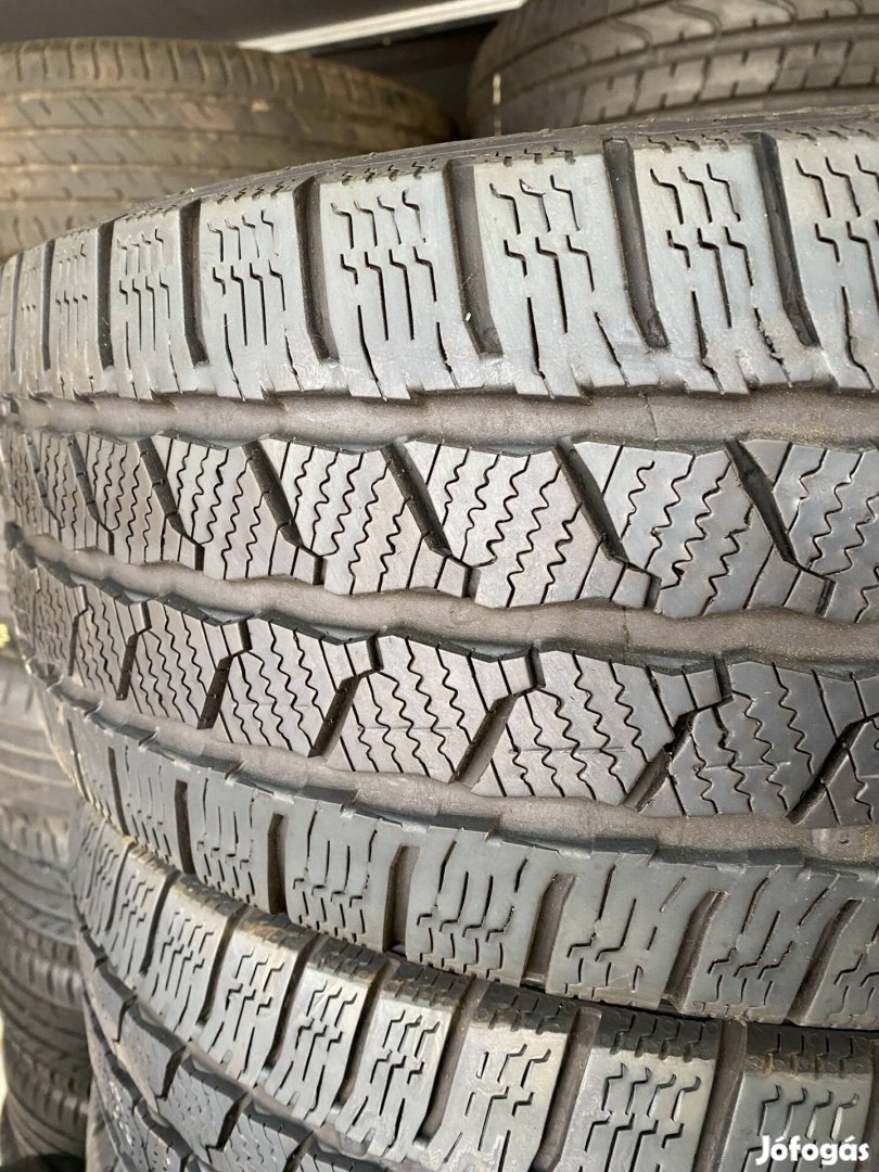 Continental 215/60 r16C kisteher téli gumi