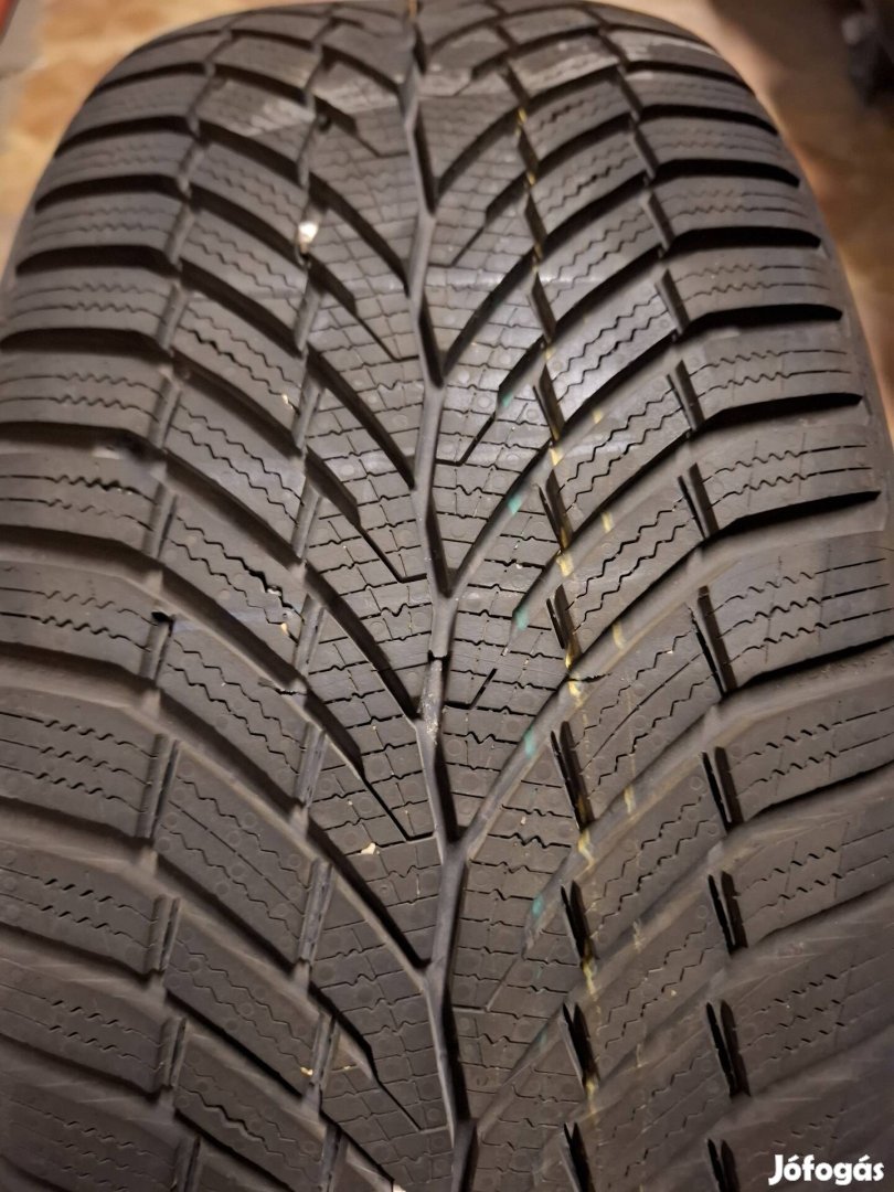 Continental 225/45 R17 téli gumi