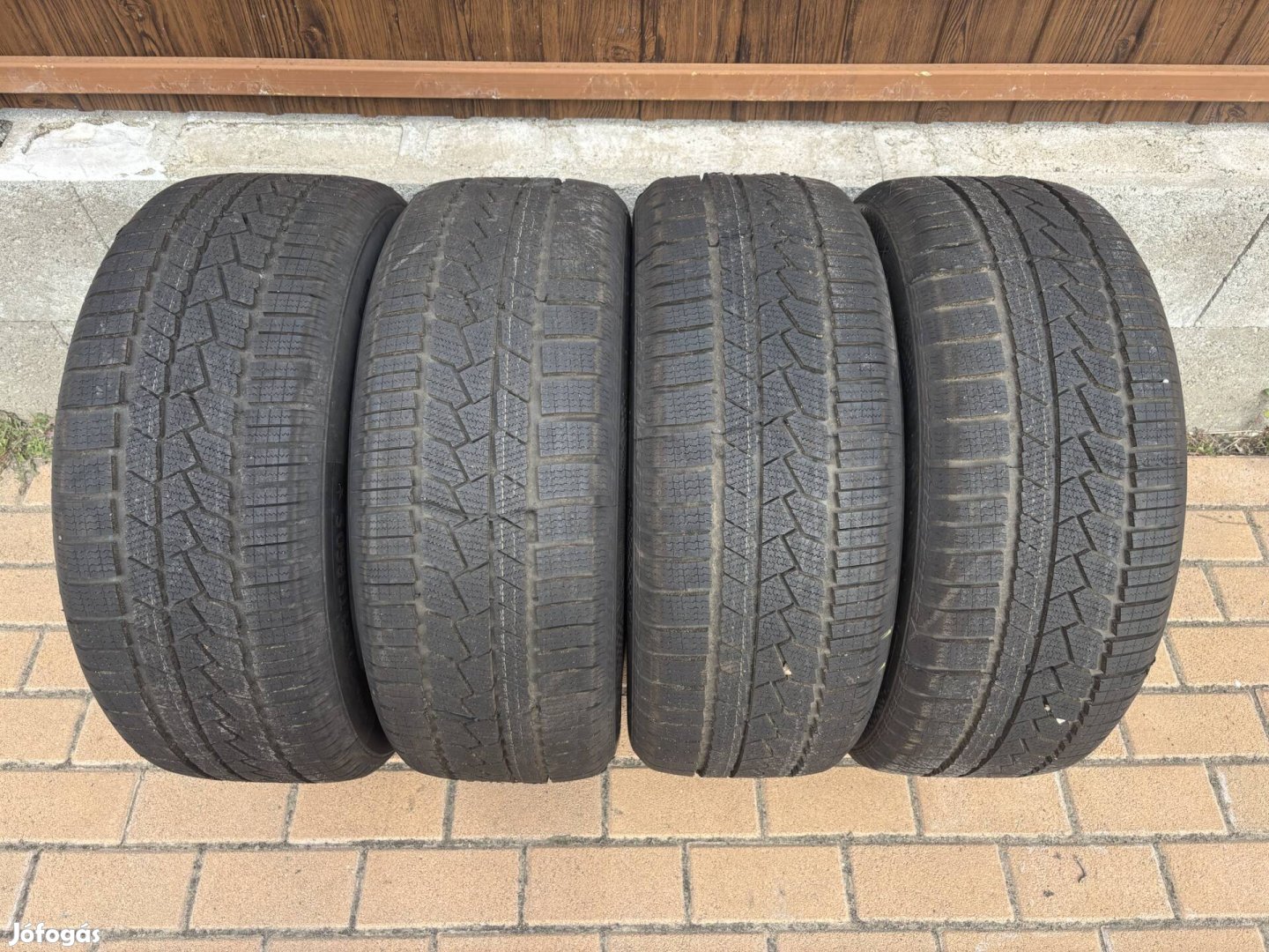 Continental 225/55r17 téli gumi
