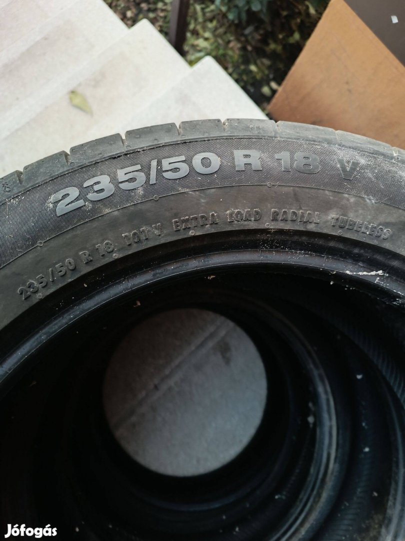 Continental 235/50R18