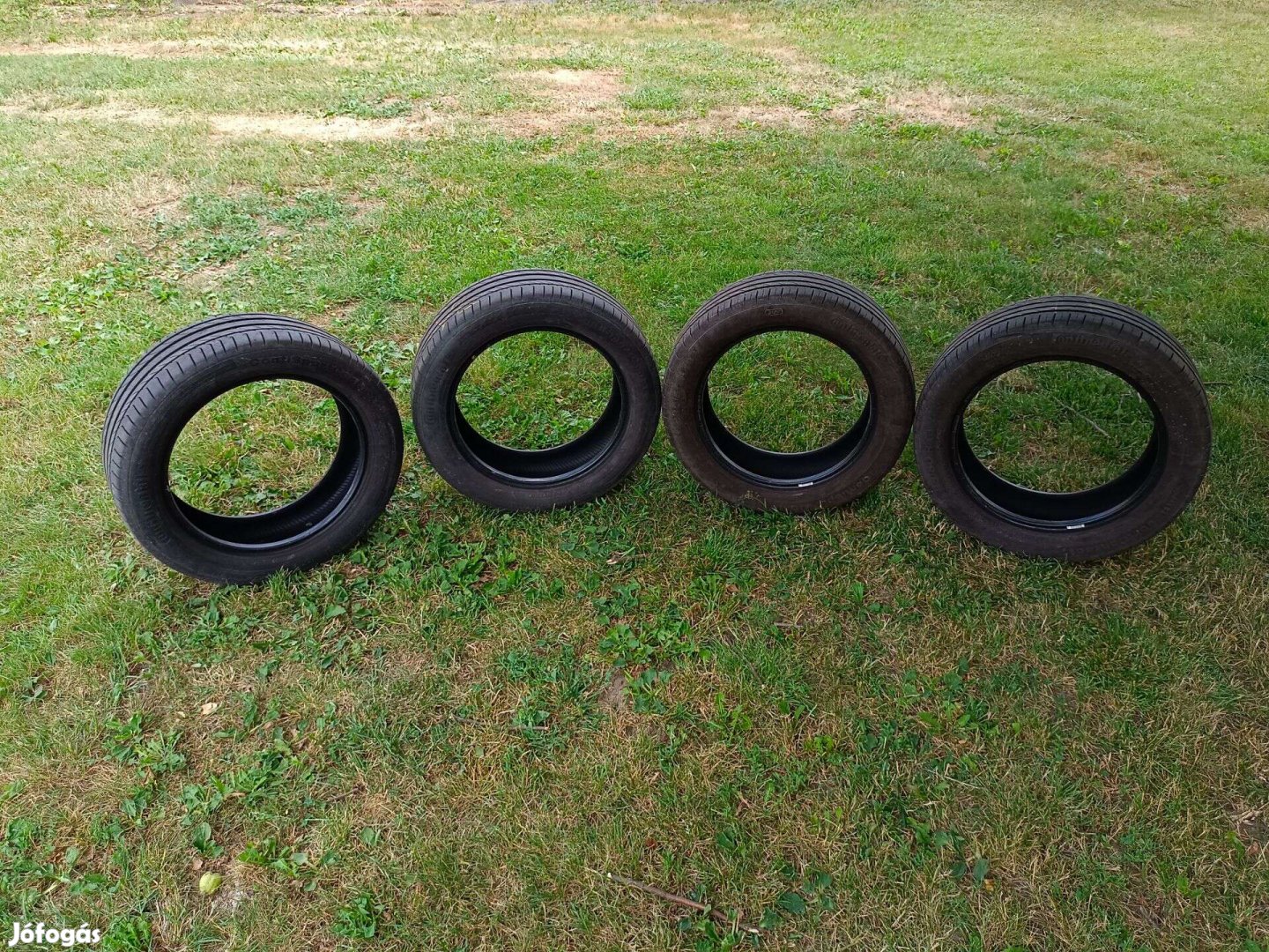 Continental 235/50 R18 abroncsok