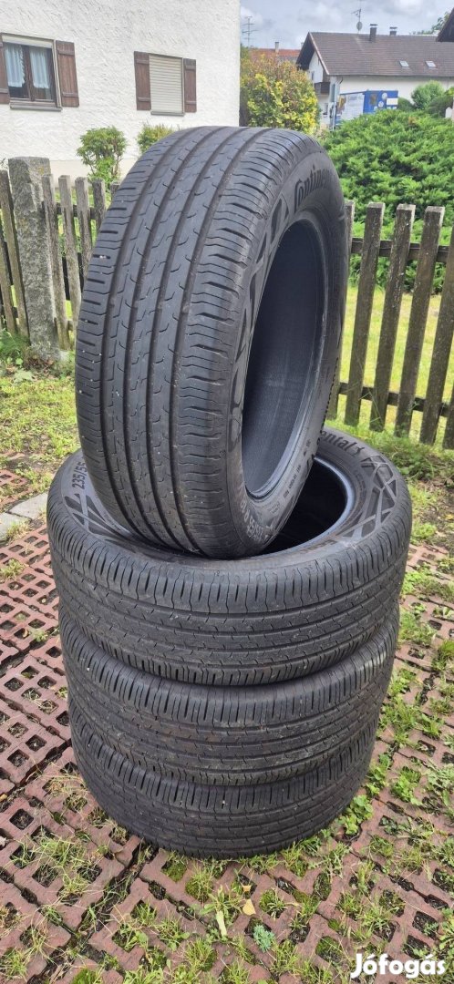 Continental 235/55 R18 nyárigumik