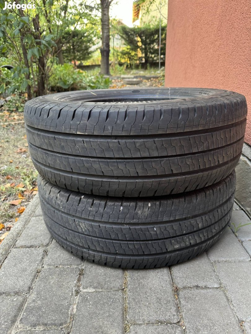 Continental 235/65R16C 