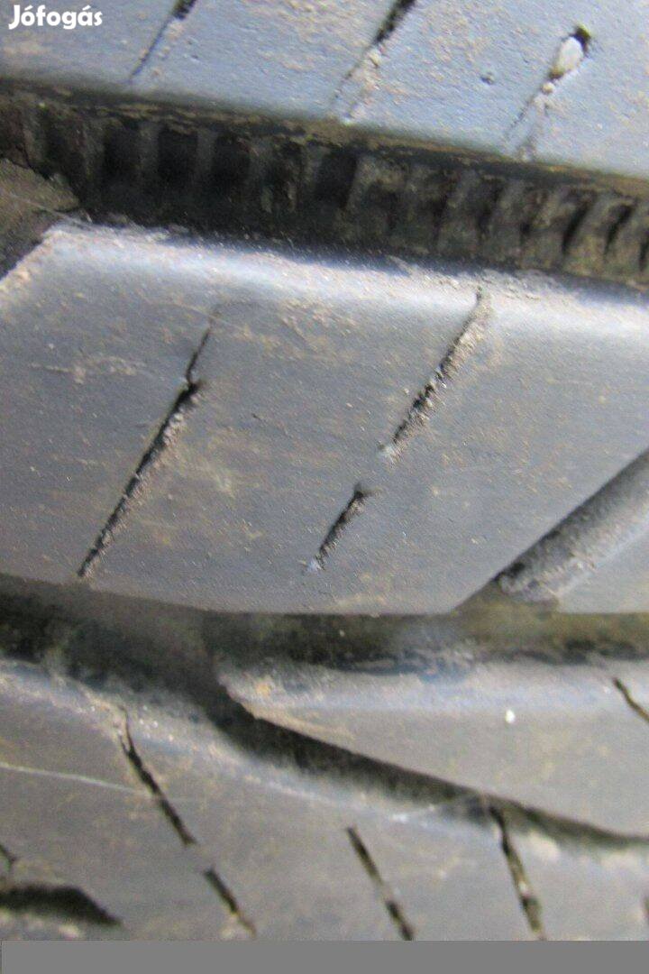 Continental 235/65 R17 Conti Cross Contact LX2 108 H XL gumi