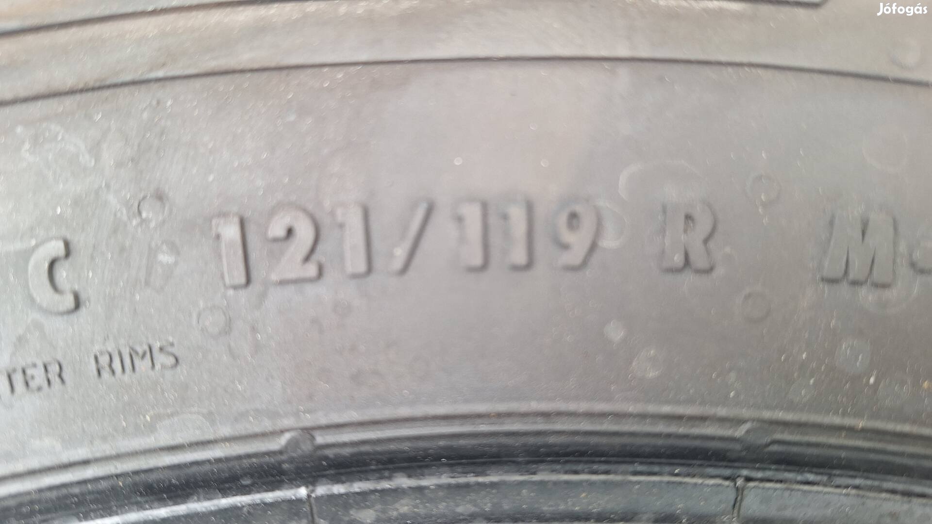 Continental 235/65 R 16 c" téli használt garnitúra