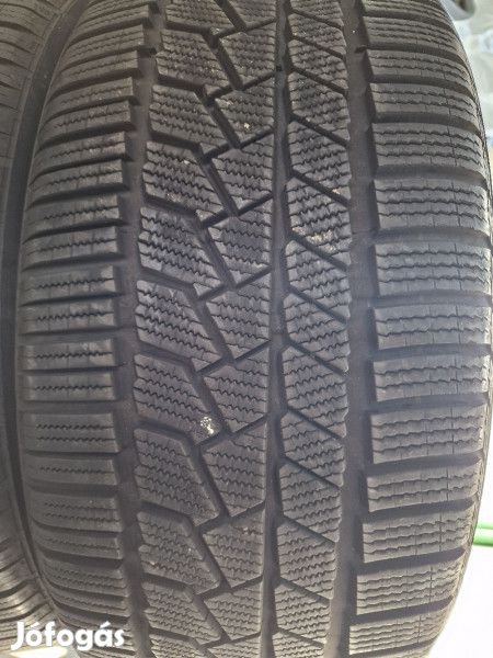 Continental 245/40R20 TS860S 7+mm DOT21 használt gumi HG13381 téli