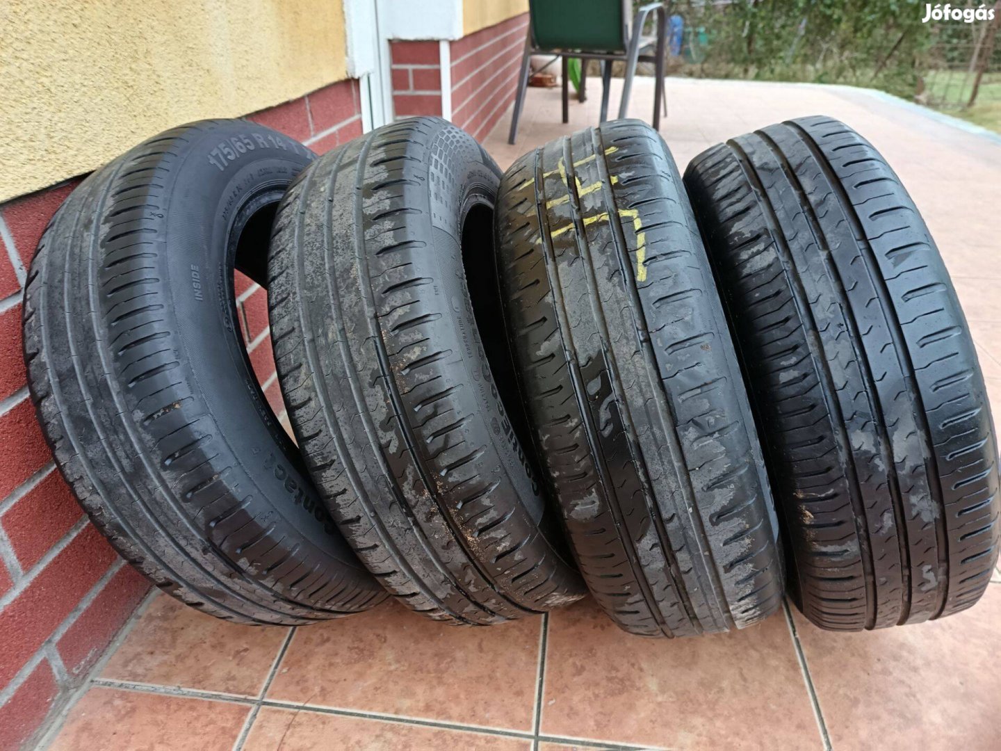 Continental 4 db nyári gumi 175/65 R14 méretben eladók