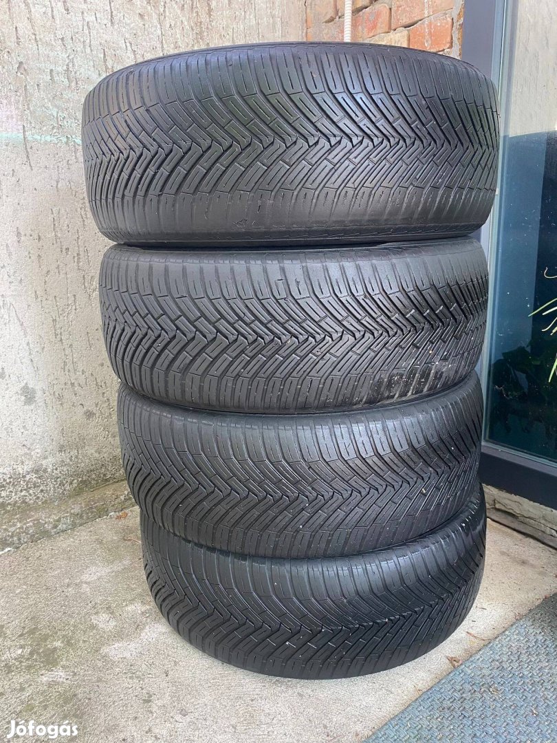 Continental Allseason Contact 225/55 R18 négyévszakos gumi - 4 db