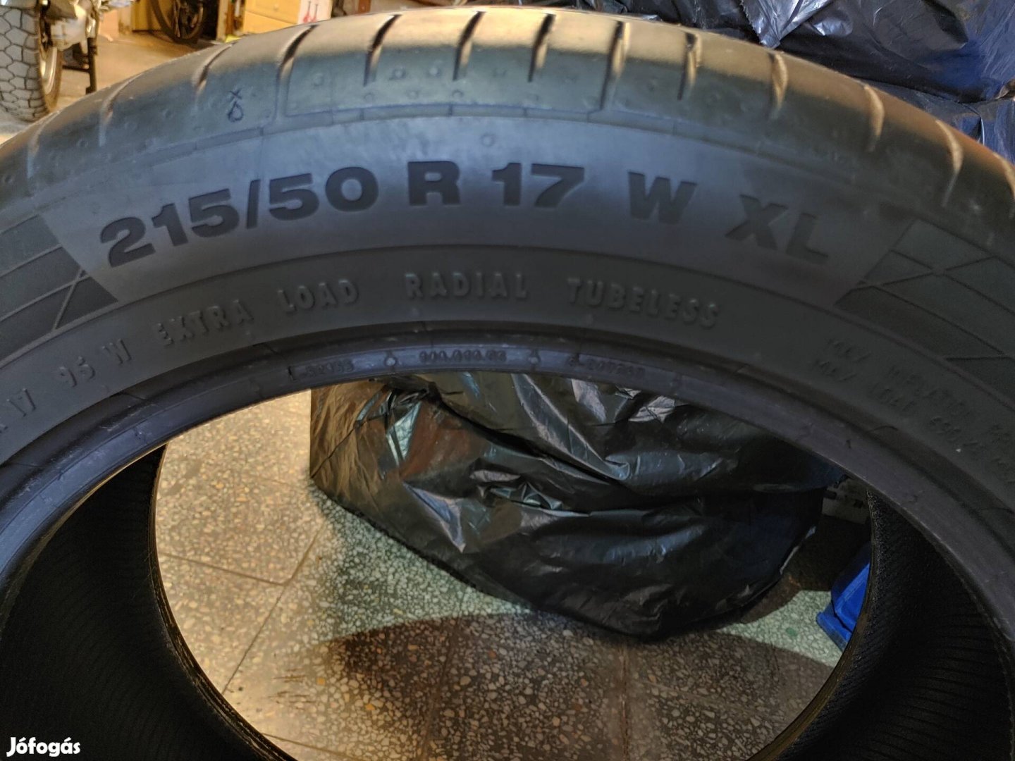 Continental Contisport 215/50 R17