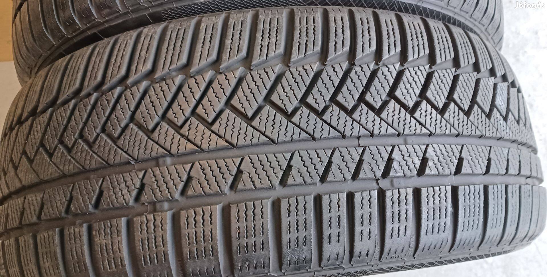 Continental Contiwintercontact 225/50 R17 téli gumik 4db