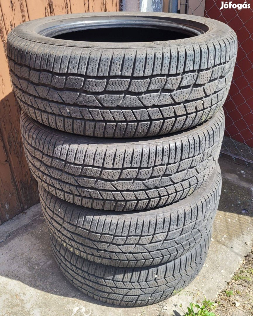 Continental Contiwintercontact 225/50 R18 téligumi 4db