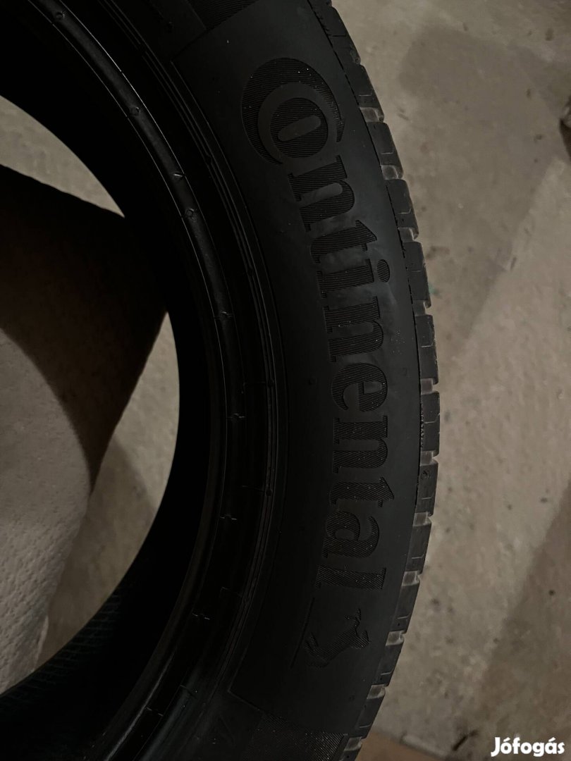 Continental ECO Contact 6 215/55 R17 (darabra 36 000Ft)