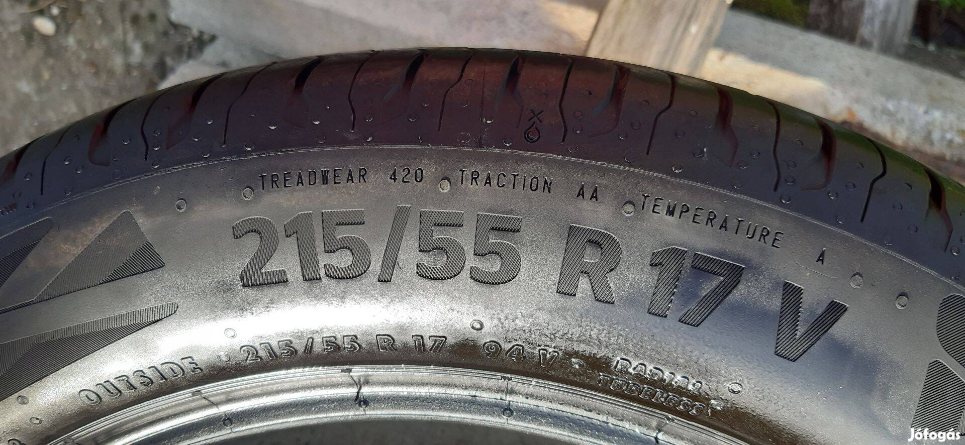 Continental Eco Contact 215/55 R17 V