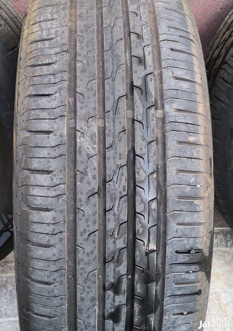 Continental Nyári gumi szettben 215/55 R17