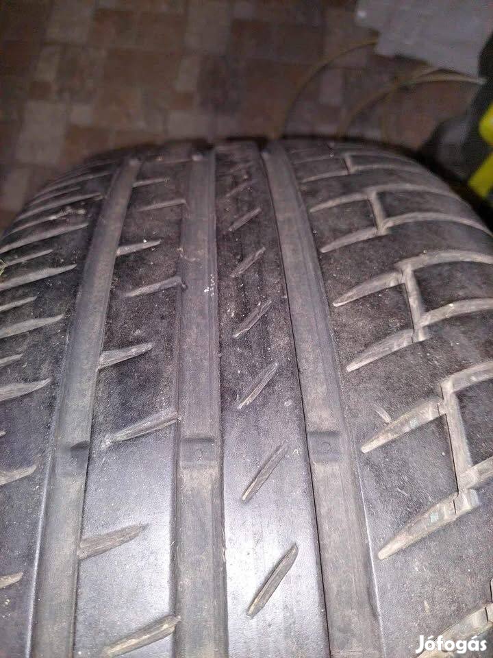 Continental Premium Contact 6 SSR defekttűrő 275/40R21 gumik