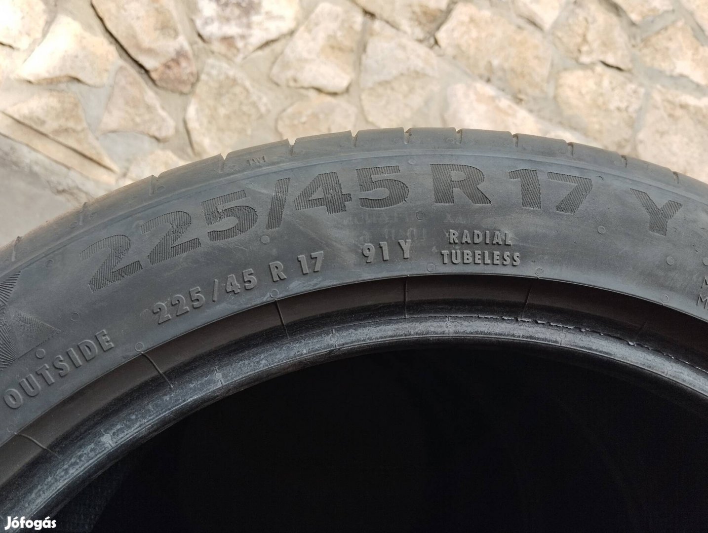 Continental Premium Contact 6 nyári gumiszett 225/45/17