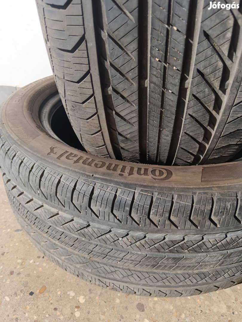 Continental Pro Contact 235/50R19