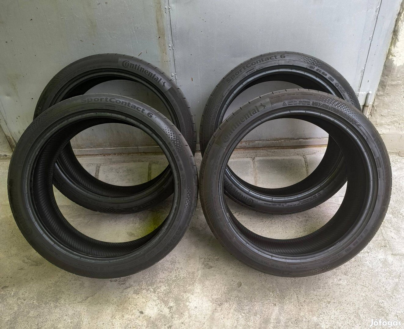 Continental Sportcontact 6 nyári gumi szett 235/40 R19 eladó!