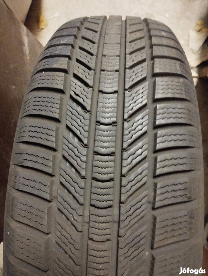 Continental TS 870 P 205 / 60 R16 téligumik 4 DB