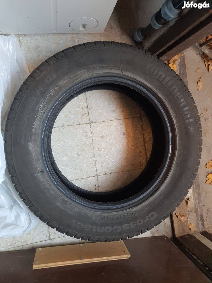 Continental Téligumi eladó