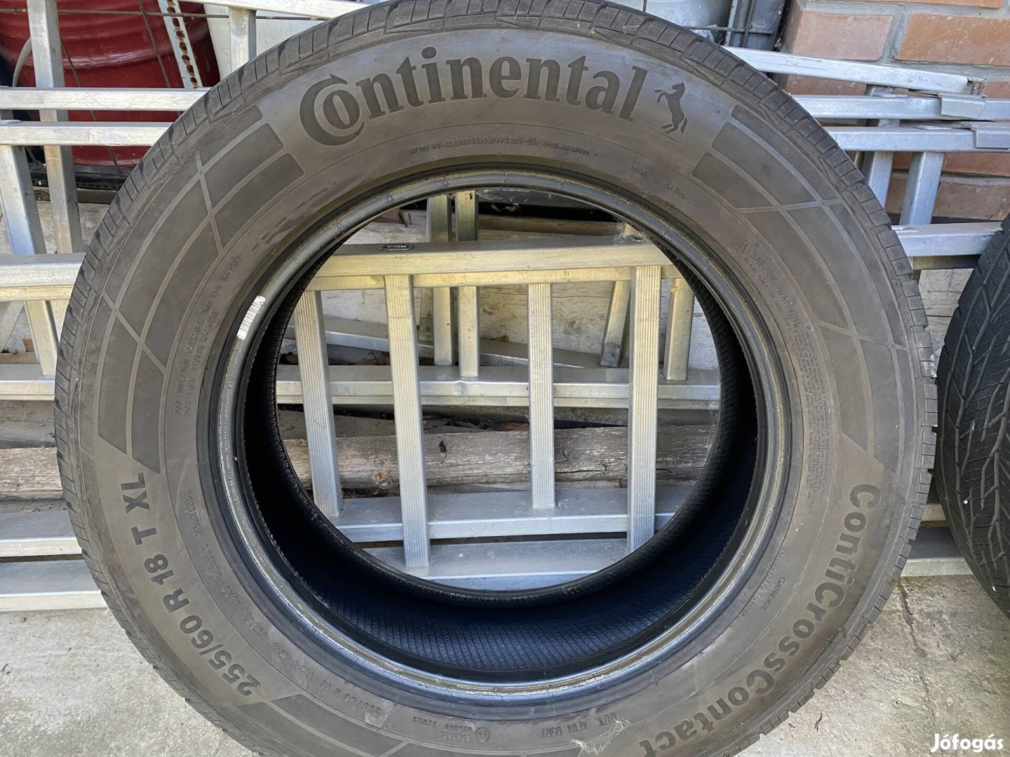 Continental conticross contact lx2  255/60 R18 T XL nyári gumik