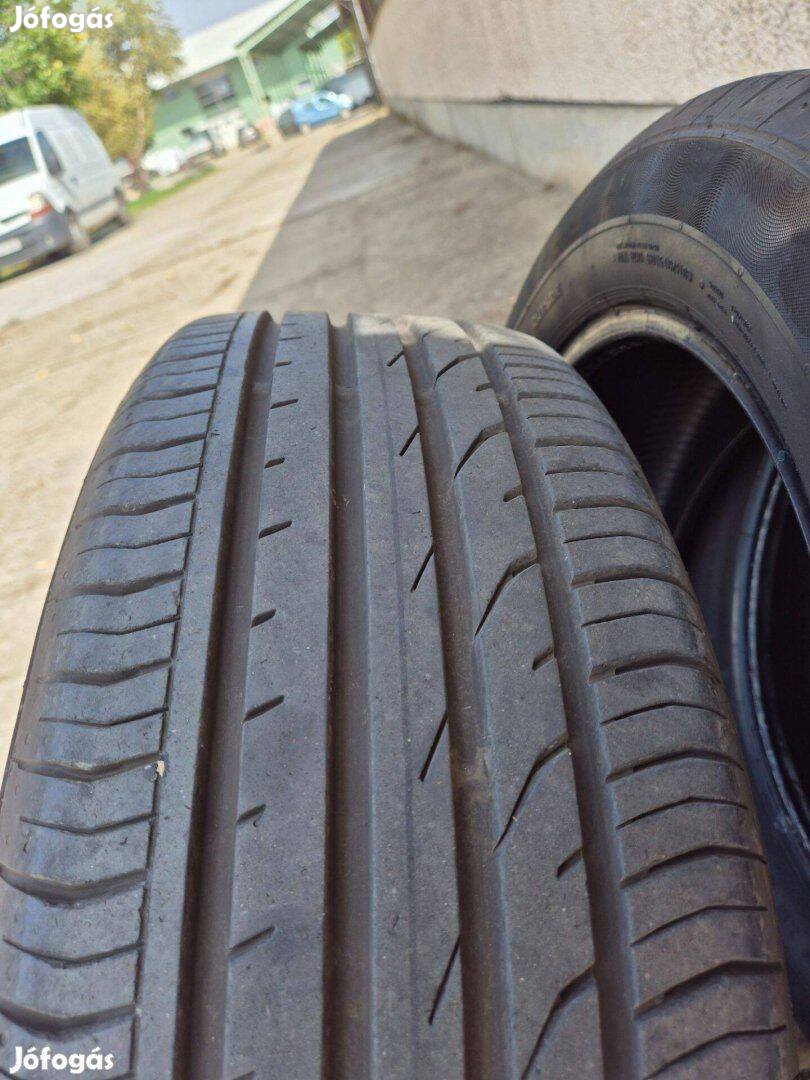 Continental gumi 215/55/r18