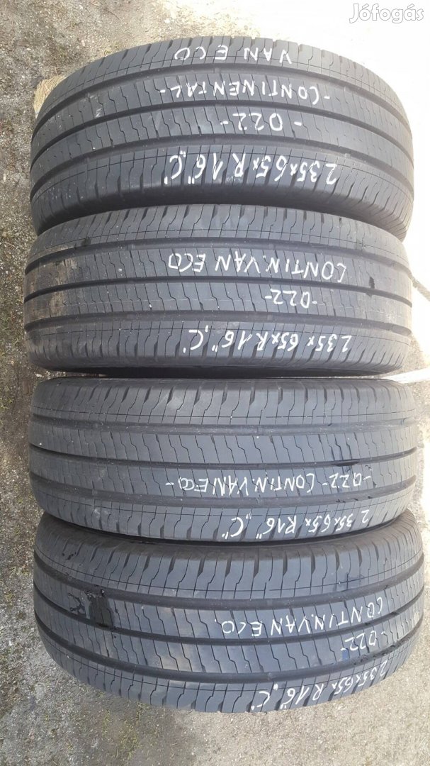 Continental kisteherautó gumik 4db 235/65R16C