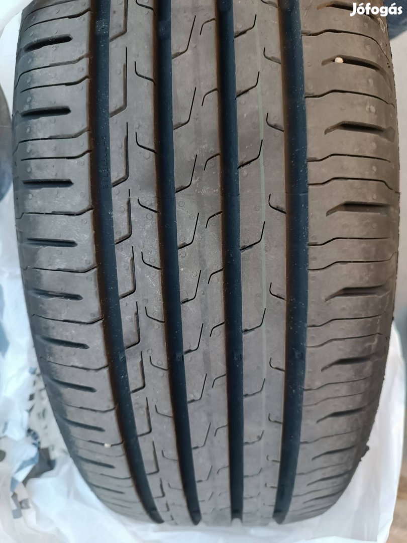 Continental nyári gumi szett 215/55 R17
