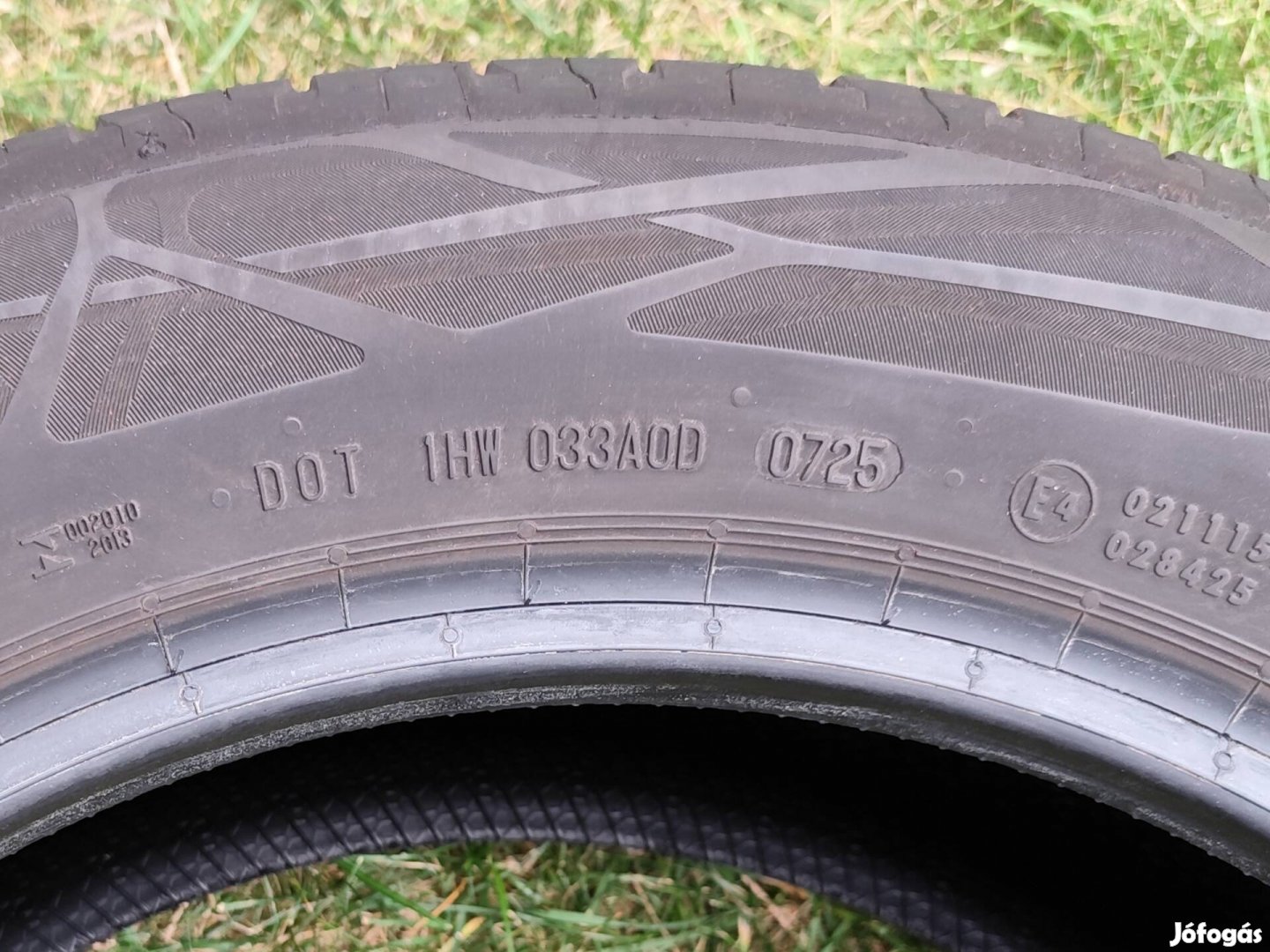 Continental nyárigumi 215/55R17 V