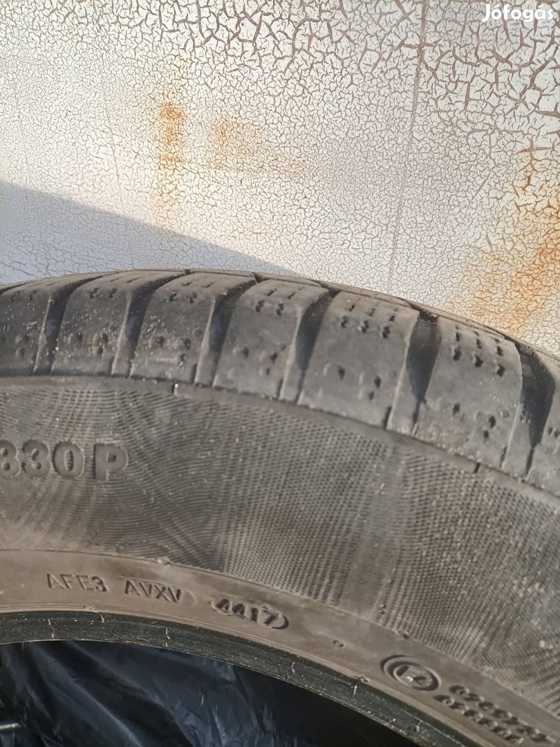 Continental téli gumi 215/65 R17